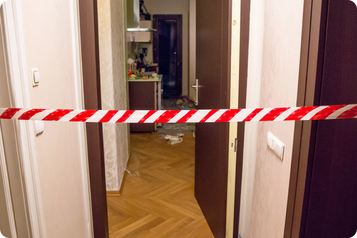 Не съеду, и точка. Как выселить из купленной квартиры бывшего владельца без риска здоровья